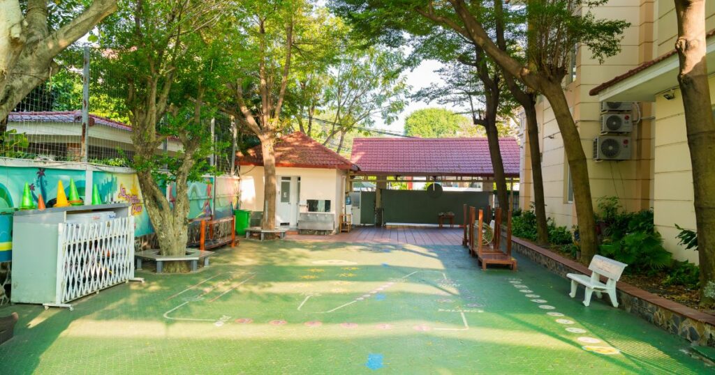 kinh nghiệm chọn trường quốc tế tốt cho bé
