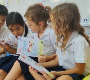 Các Yếu Tố Quan Trọng Ảnh Hưởng Đến Sự Phát Triển Ngôn Ngữ Của Trẻ