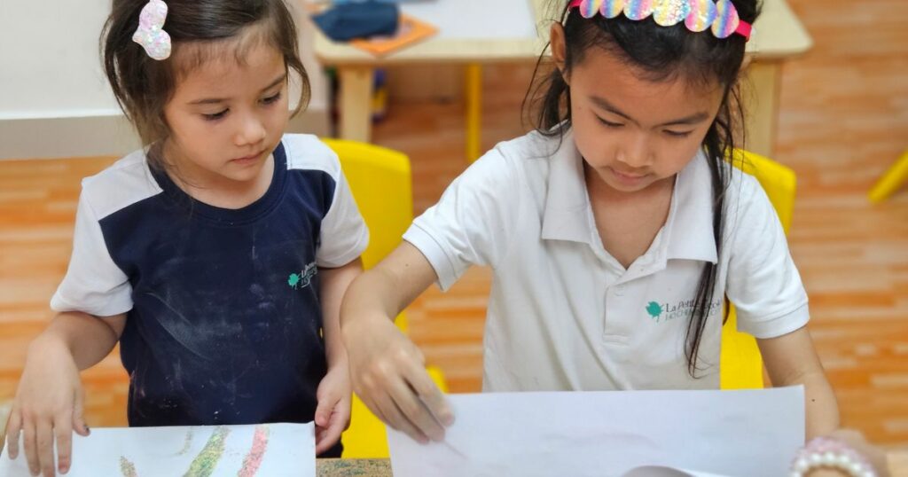 các hoạt động hỗ trợ học tập