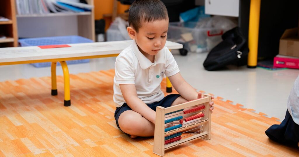 what are fine motor skills