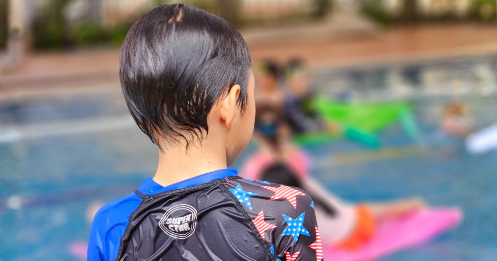 cách tập bơi cho trẻ em